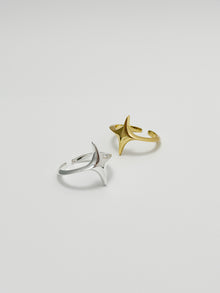  Korean-inspired Sterling Silver Star Ring with Heavy Metal Vibes