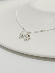  Korean-style 925 silver butterfly knot / ribbon necklace in Silver