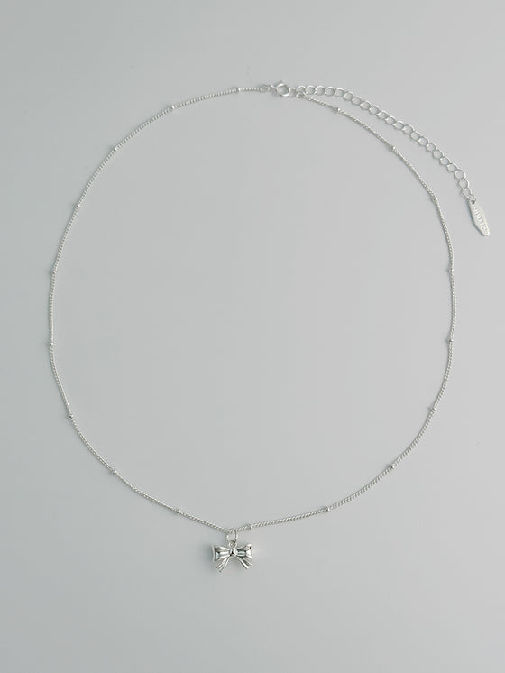 Korean-style 925 silver butterfly knot / ribbon necklace in Silver